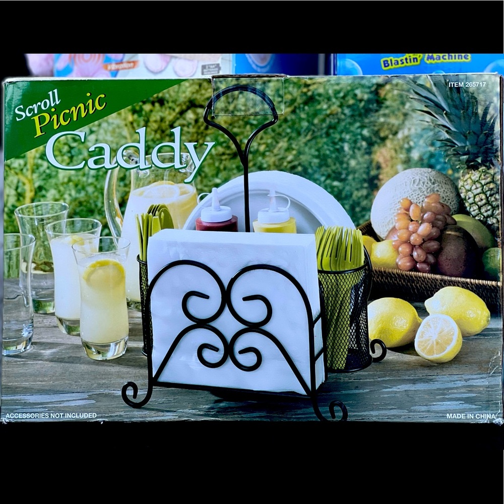 Iron Picnic Caddy